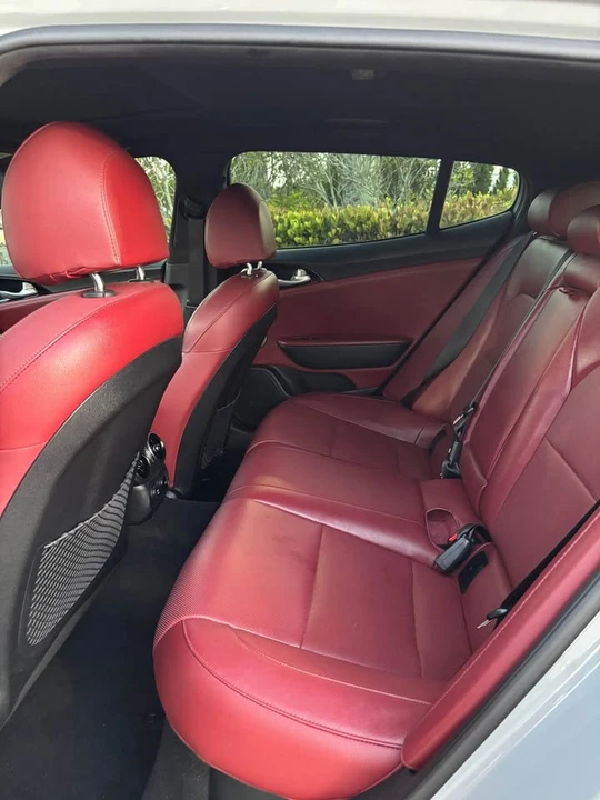 2022 Kia Stinger GT - Image 5 of 8