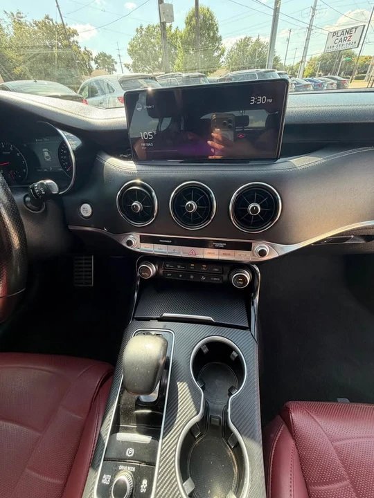 2022 Kia Stinger GT - Image 7 of 10