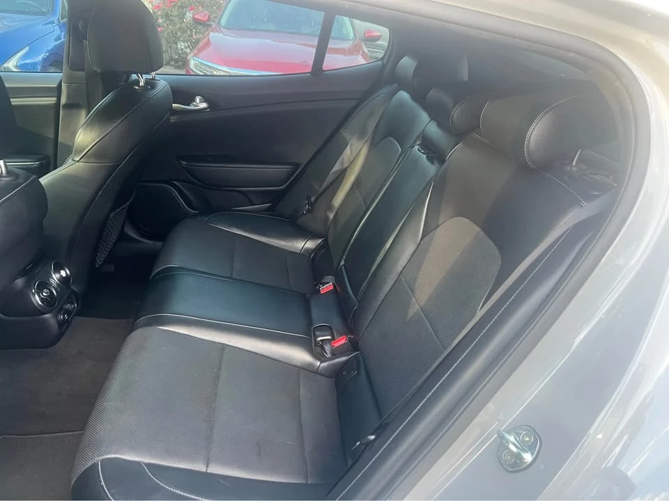 2022 Kia Stinger GT - Image 8 of 9