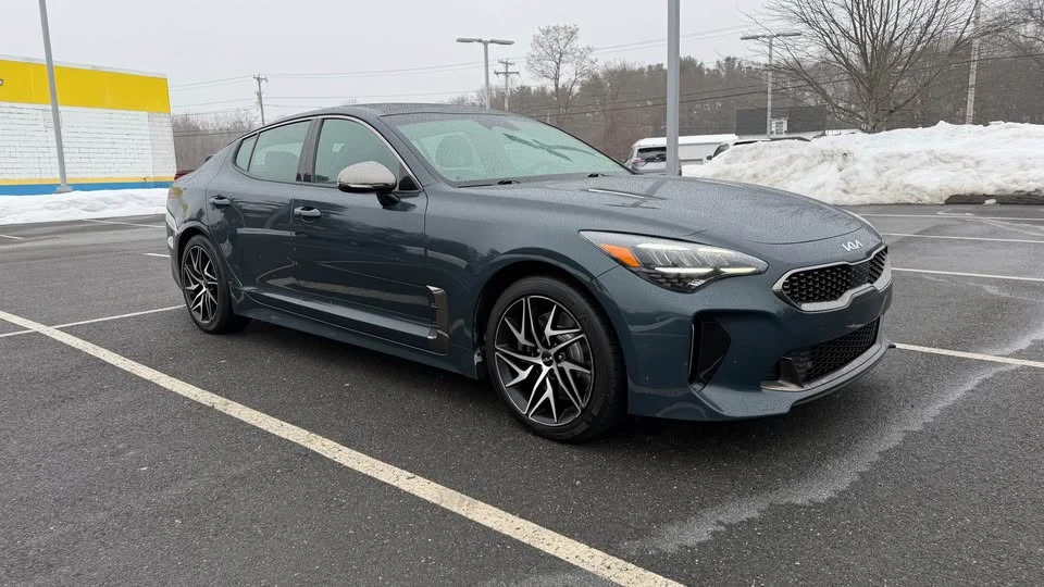 2022 Kia Stinger GT - Image 7 of 11