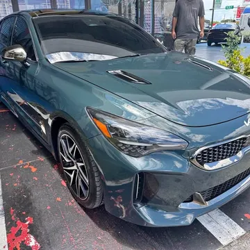 2022 Kia Stinger GT-line