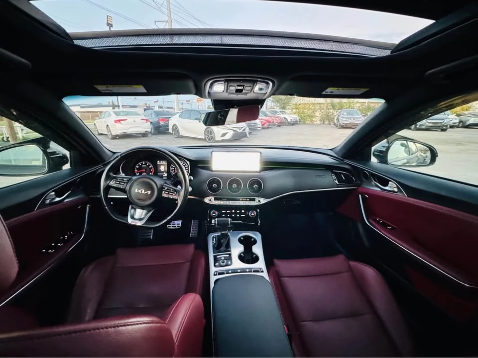 2022 Kia Stinger GT - Image 7 of 10