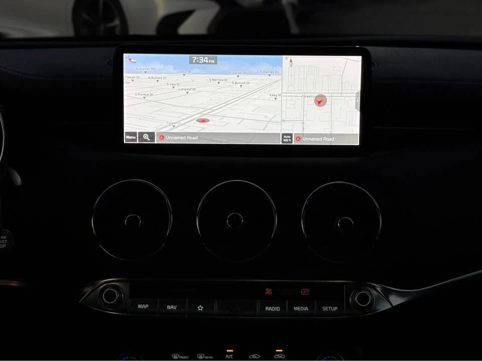 2022 Kia Stinger GT - Image 8 of 10