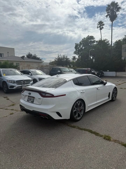 2022 Kia Stinger GT - Image 3 of 9