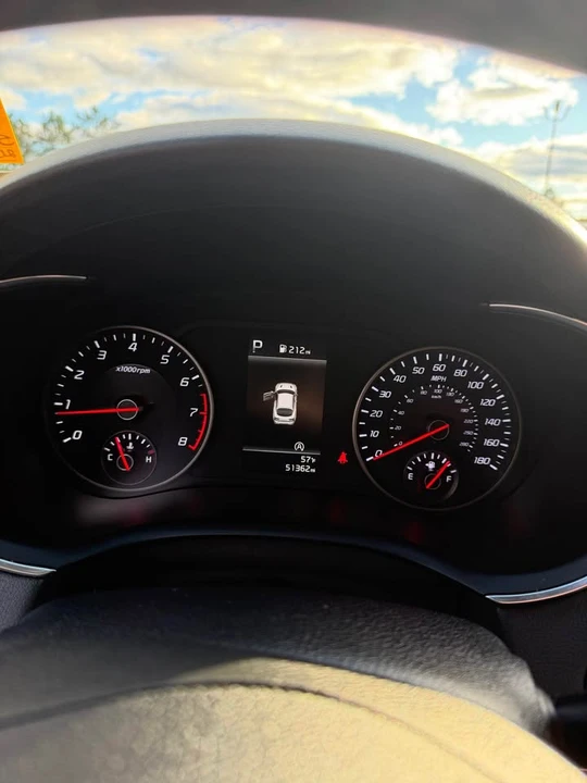 2022 Kia Stinger GT - Image 11 of 13