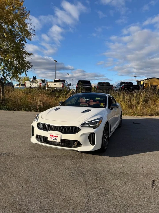 2022 Kia Stinger GT - Image 3 of 13