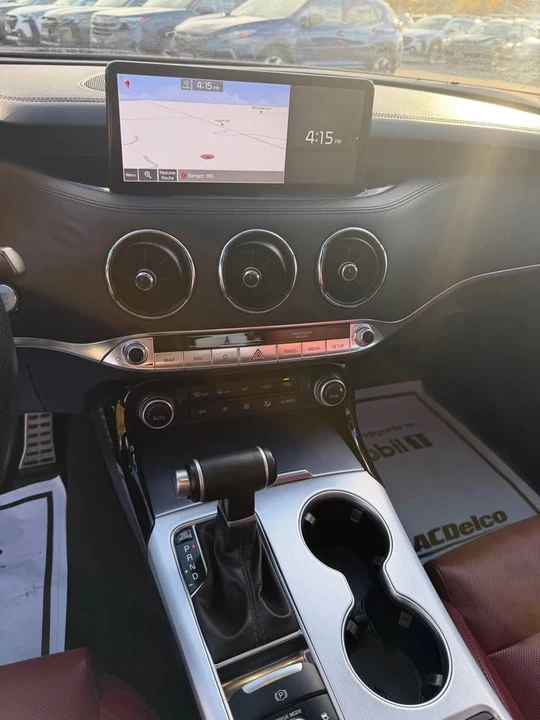 2022 Kia Stinger GT - Image 12 of 13