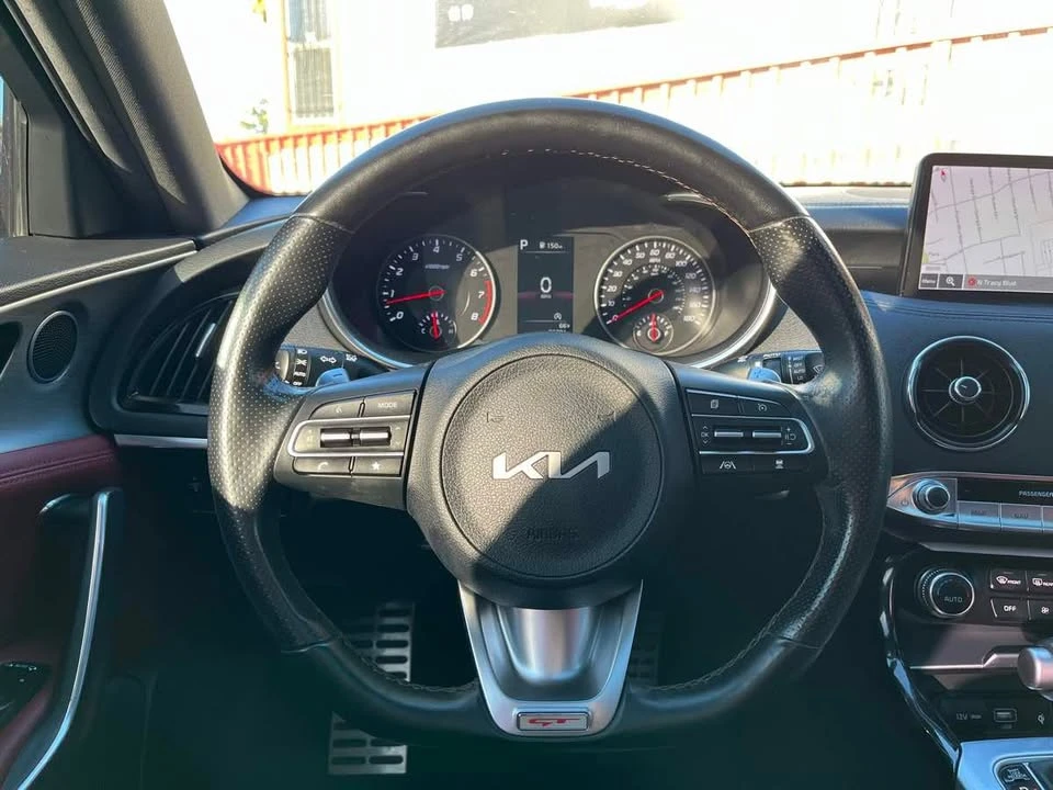 2022 Kia Stinger GT - Image 15 of 20