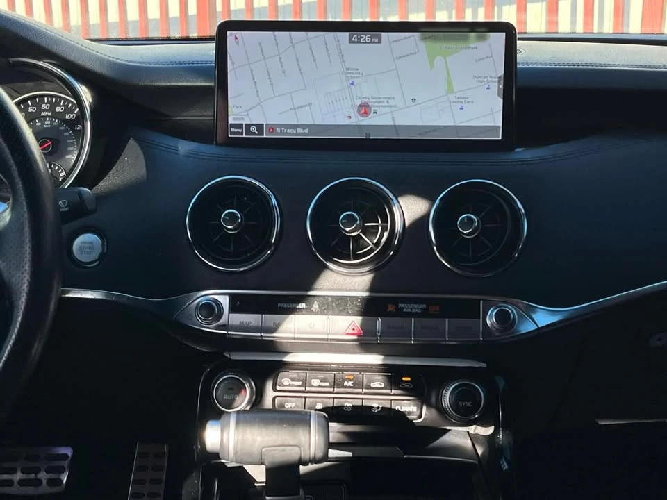 2022 Kia Stinger GT - Image 17 of 20