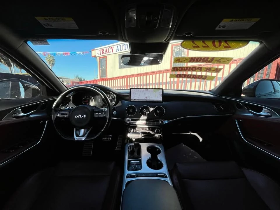 2022 Kia Stinger GT - Image 10 of 20