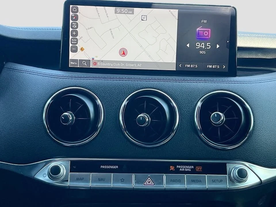 2022 Kia Stinger GT - Image 13 of 20