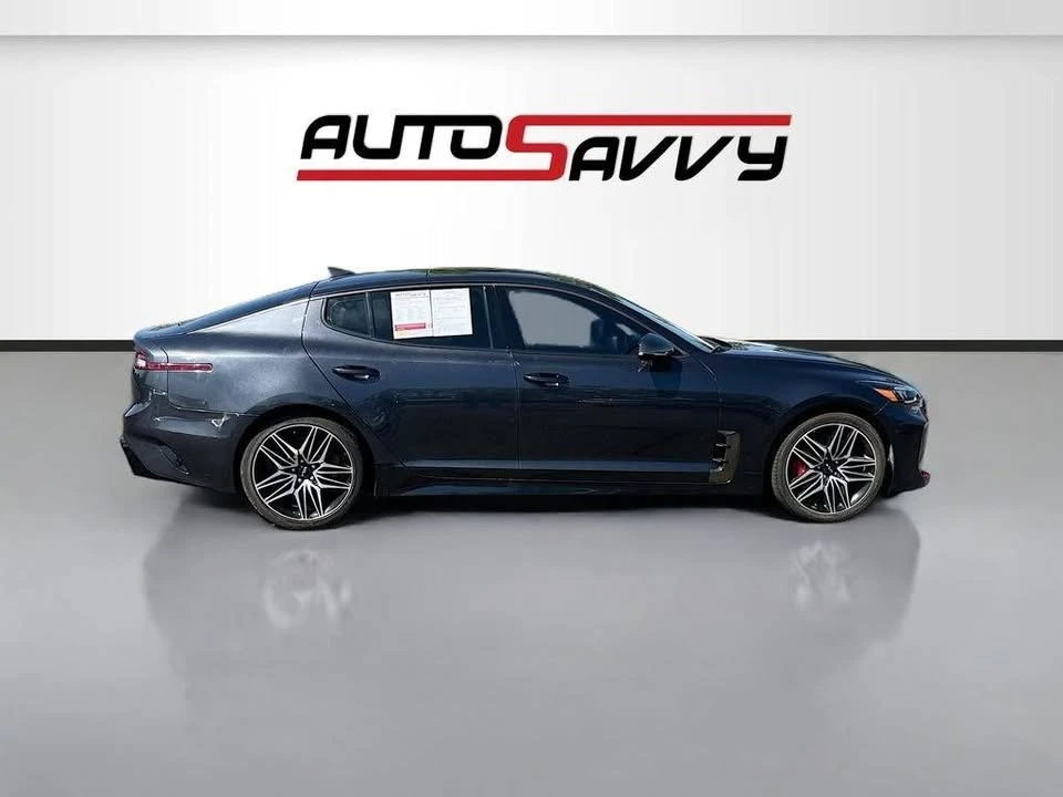 2022 Kia Stinger GT - Image 8 of 20