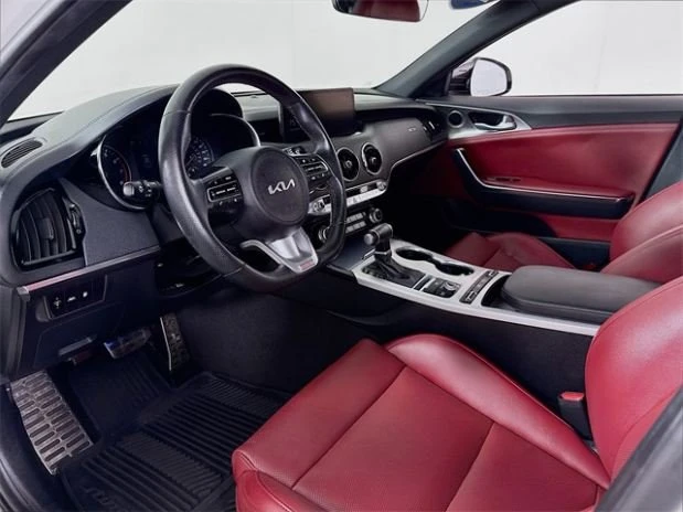 2022 Kia Stinger GT - Image 7 of 7