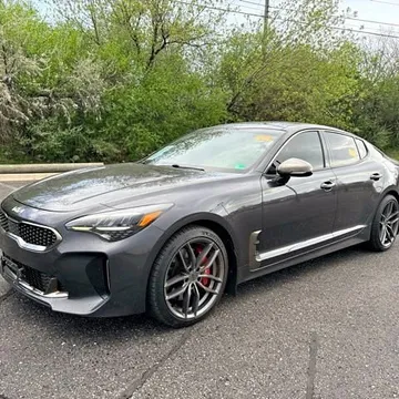 2022 Kia Stinger GT1