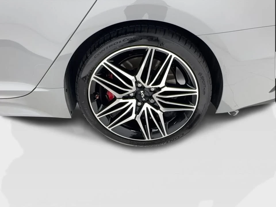 2022 Kia Stinger GT - Image 12 of 20