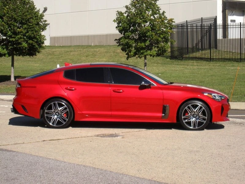 2022 Kia Stinger GT - Image 6 of 12