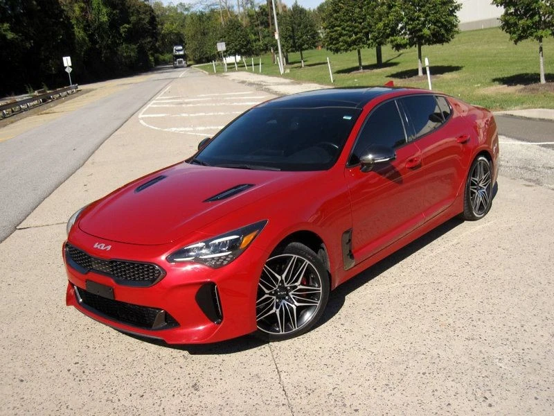 2022 Kia Stinger GT - Image 4 of 12