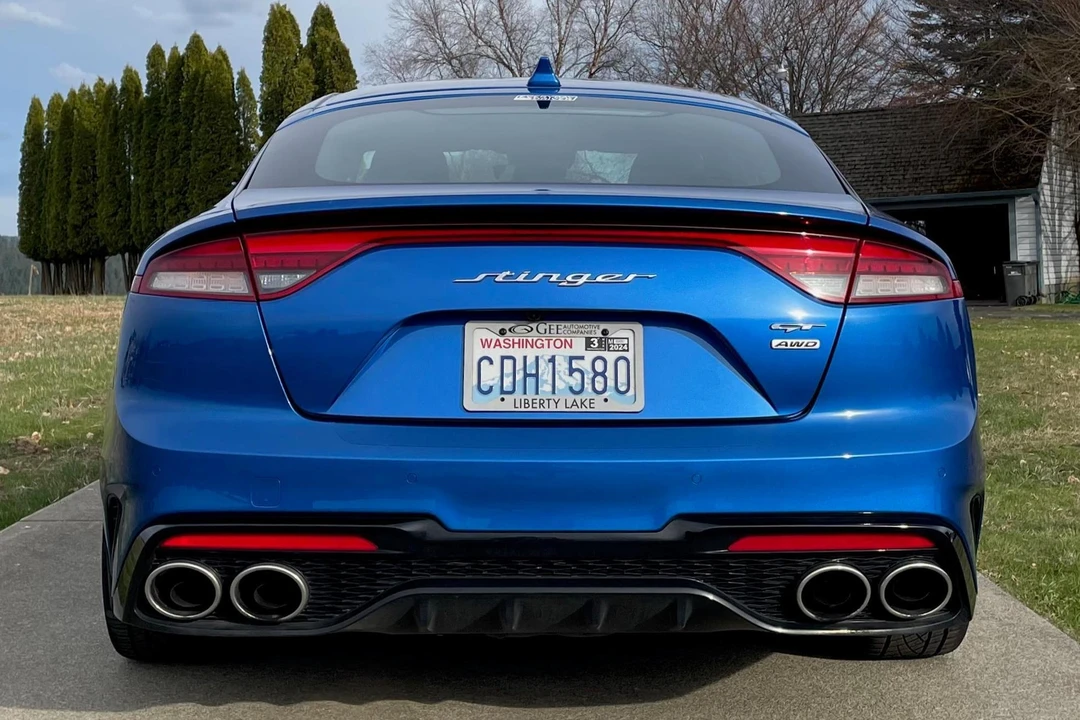2022 Kia Stinger GT - Image 5 of 31