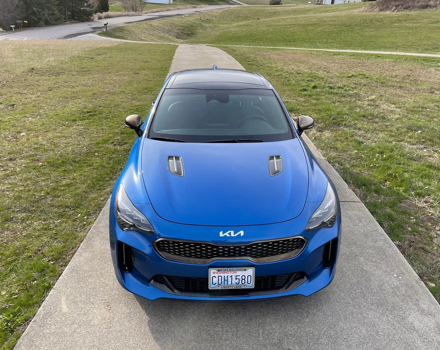 2022 Kia Stinger GT - Image 6 of 31