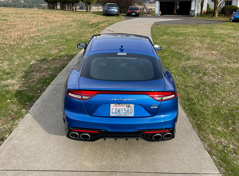 2022 Kia Stinger GT - Image 15 of 31