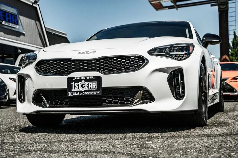 2022 Kia Stinger - Image 3 of 17