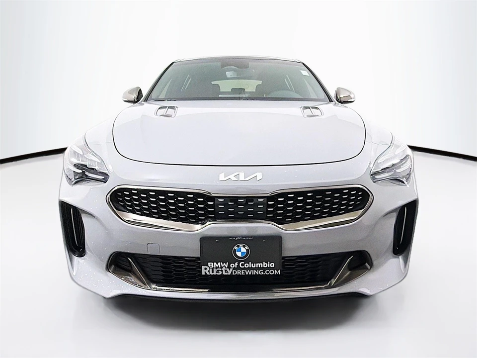 2022 Kia Stinger GT - Image 2 of 12