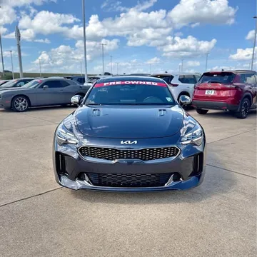 2022 Kia Stinger GT1
