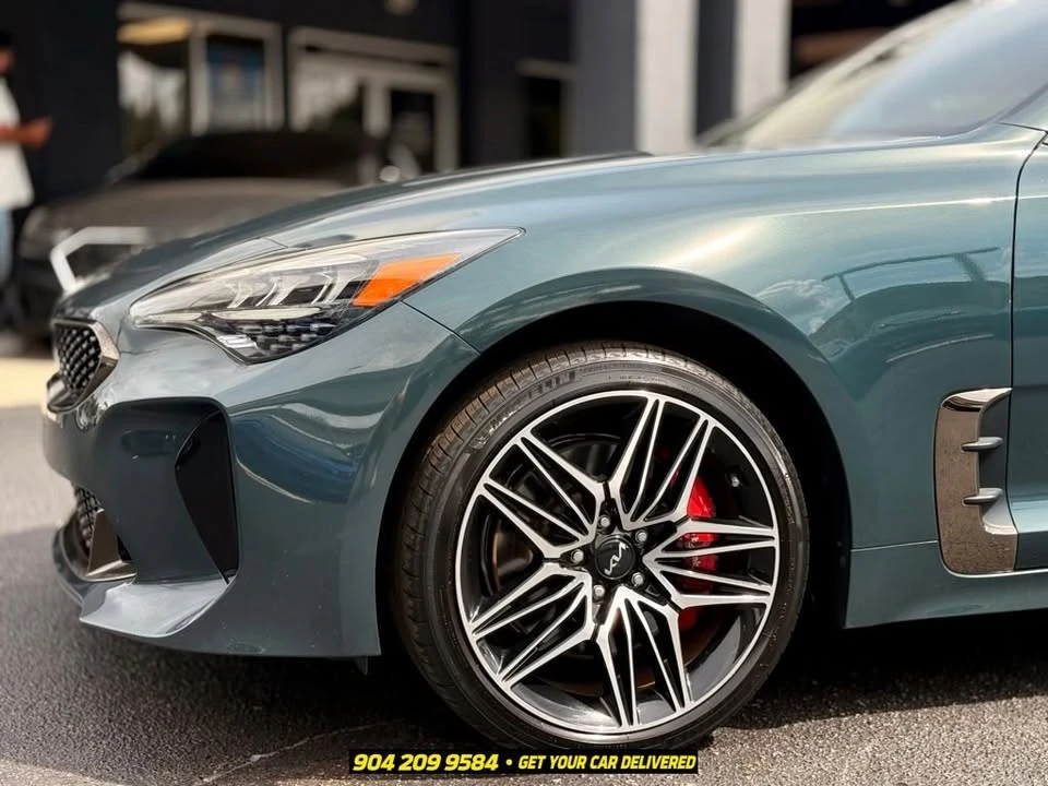 2022 Kia Stinger GT - Image 14 of 20