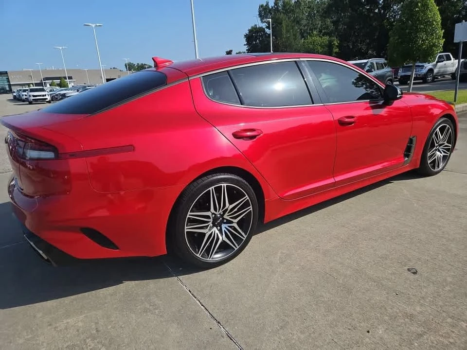 2022 Kia Stinger GT - Image 7 of 17