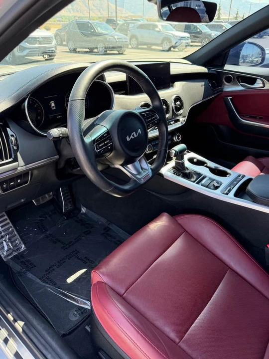2022 Kia Stinger GT - Image 7 of 14