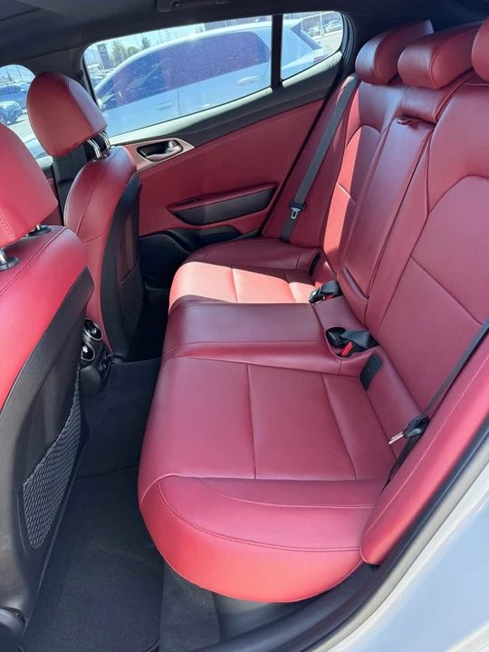 2022 Kia Stinger GT - Image 13 of 14
