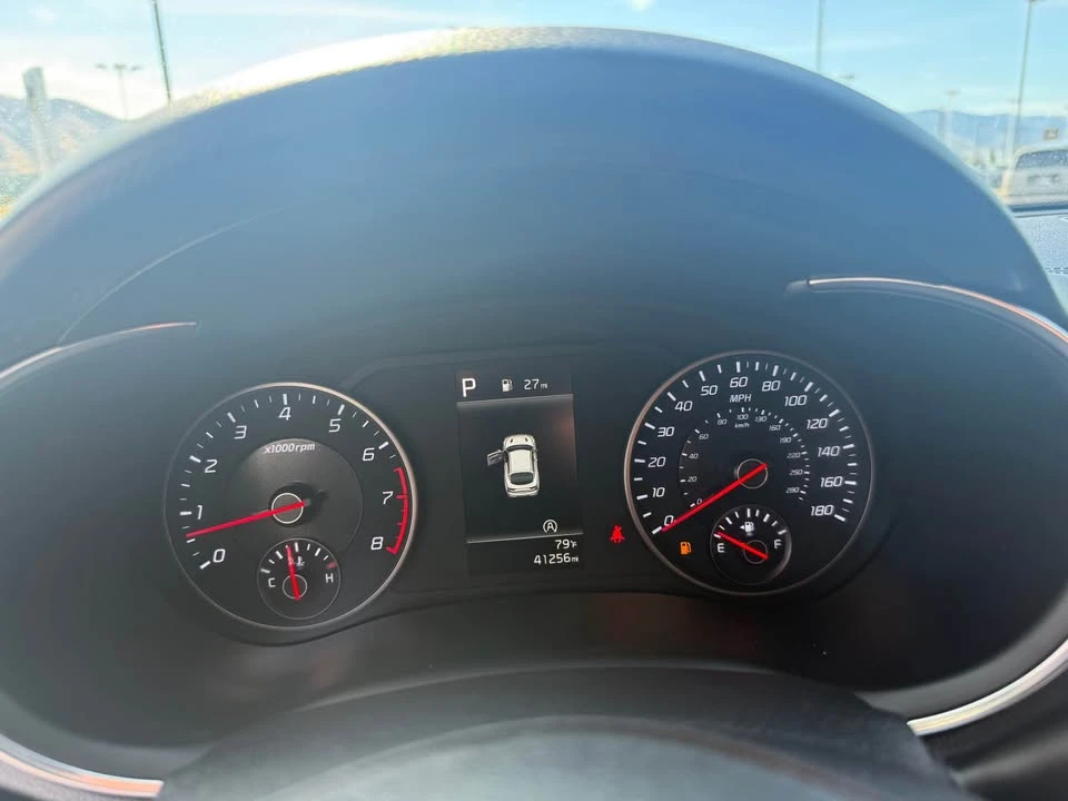 2022 Kia Stinger GT - Image 9 of 12