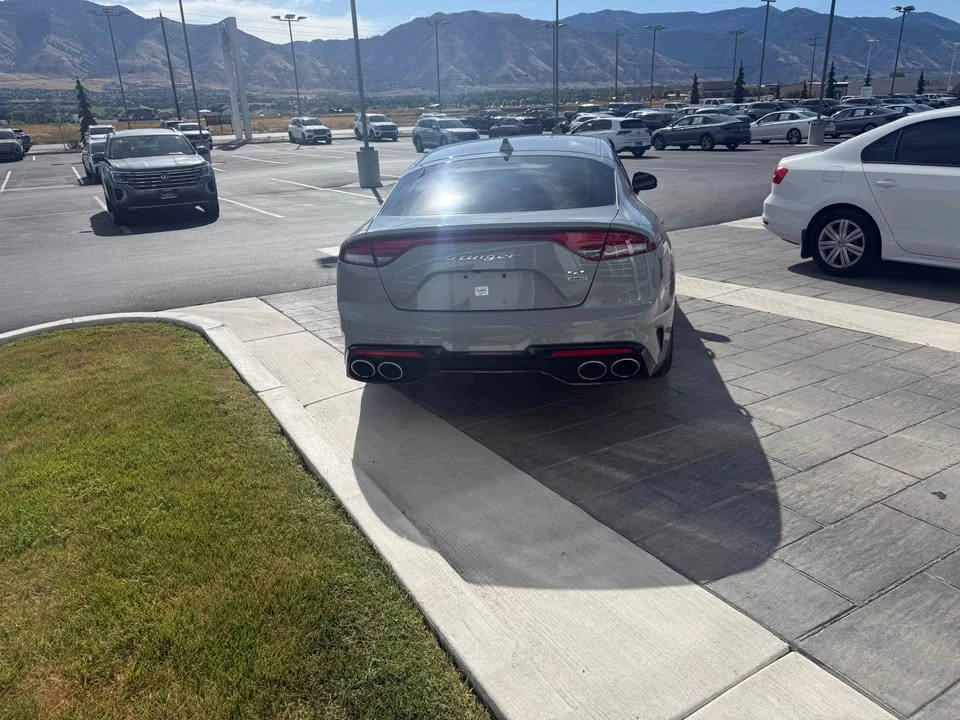 2022 Kia Stinger GT - Image 3 of 12