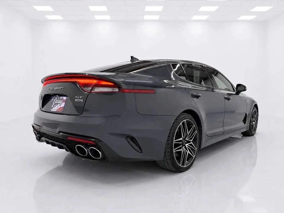 2022 Kia Stinger GT - Image 7 of 20