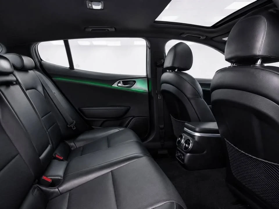 2022 Kia Stinger GT - Image 19 of 20