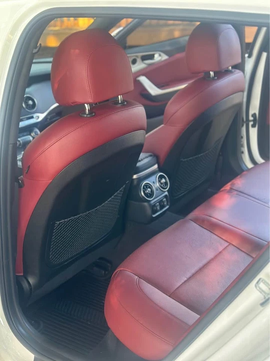 2022 Kia Stinger GT - Image 5 of 10