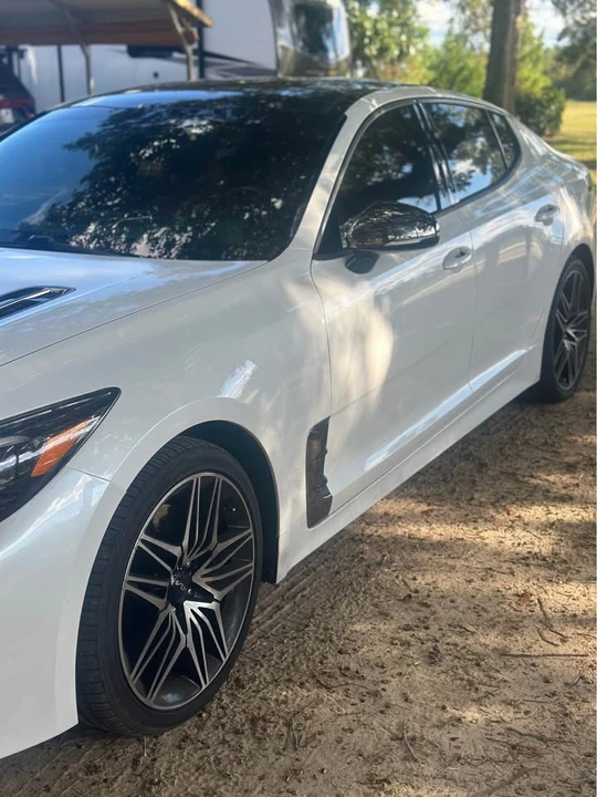 2022 Kia Stinger GT - Image 3 of 10
