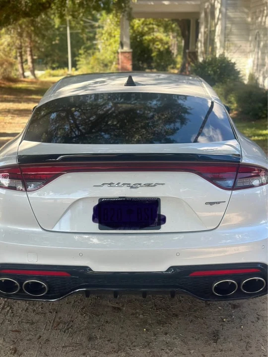 2022 Kia Stinger GT - Image 4 of 10