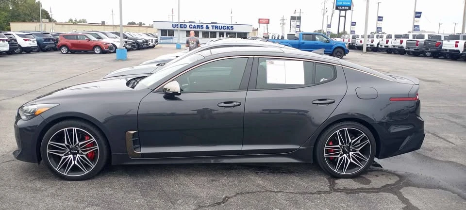 2022 Kia Stinger GT - Image 3 of 11