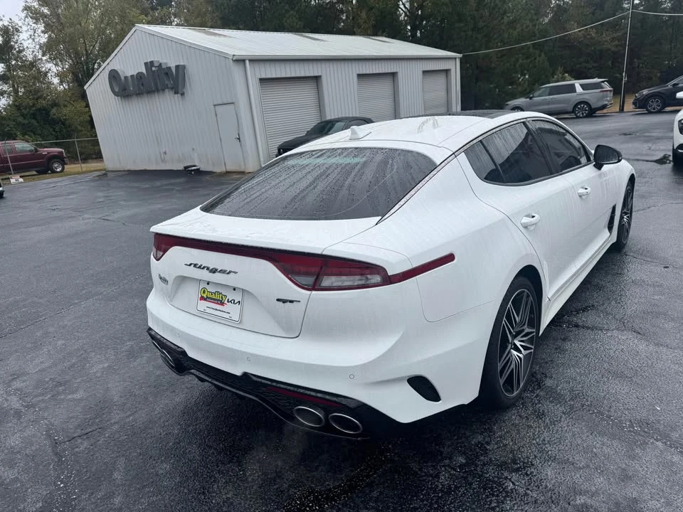 2022 Kia Stinger GT - Image 3 of 9