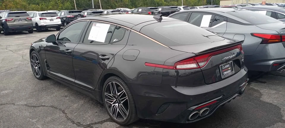 2022 Kia Stinger GT - Image 4 of 11
