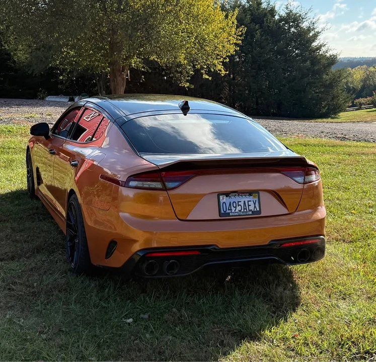 2022 Kia Stinger GT - Image 4 of 8