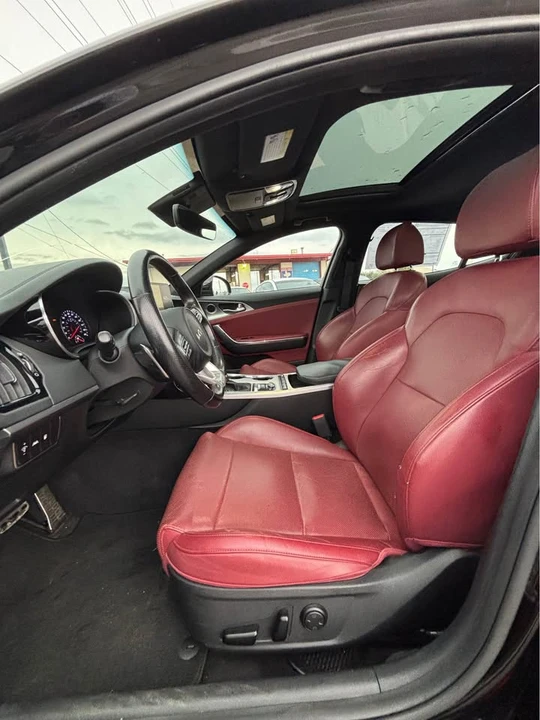 2022 Kia - Image 6 of 8