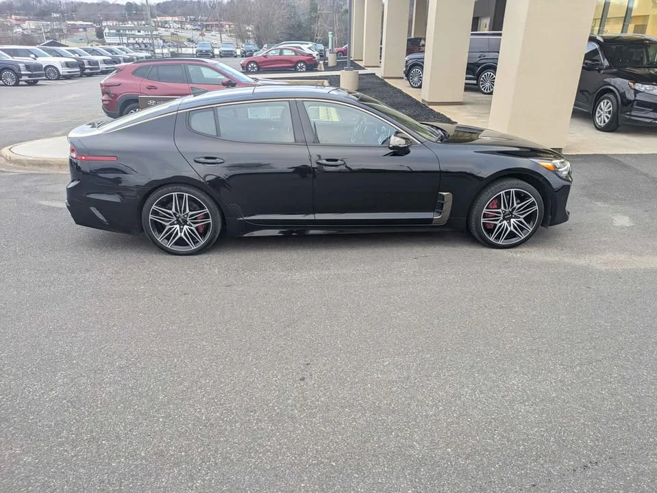 2022 Kia Stinger GT - Image 3 of 11