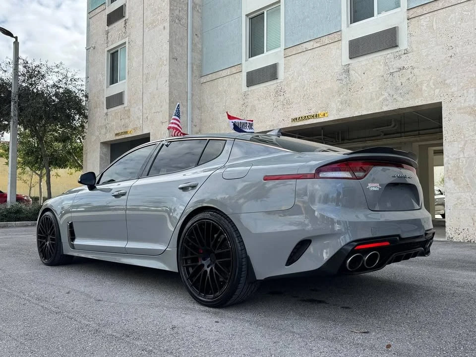 2022 Kia Stinger GT - Image 4 of 13