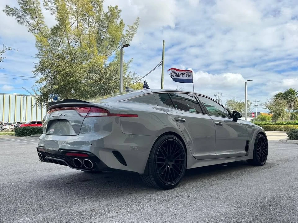 2022 Kia Stinger GT - Image 3 of 13