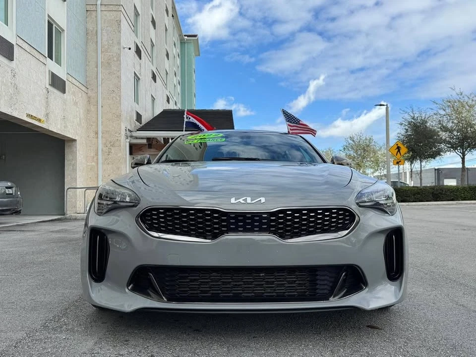 2022 Kia Stinger GT - Image 6 of 13