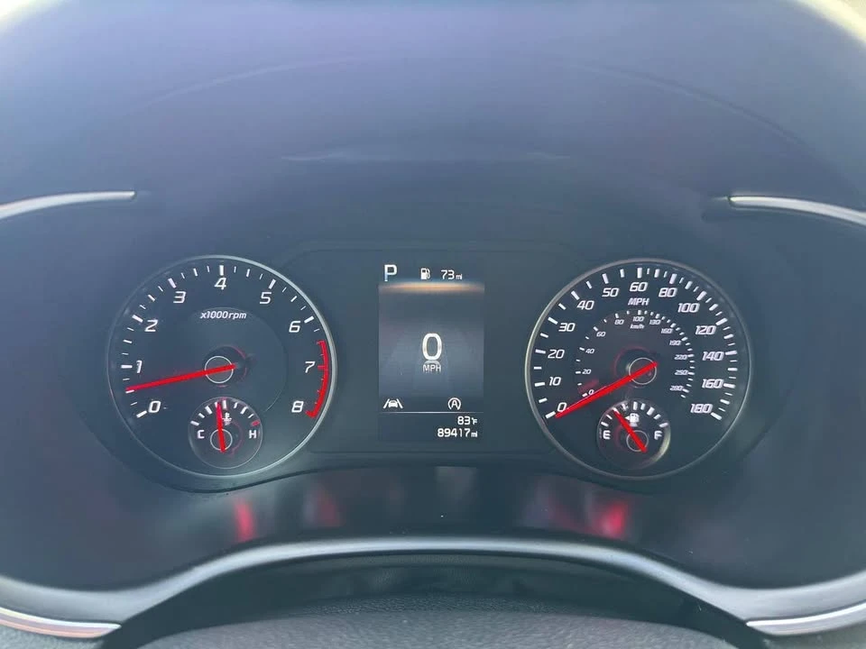 2022 Kia Stinger GT - Image 10 of 13