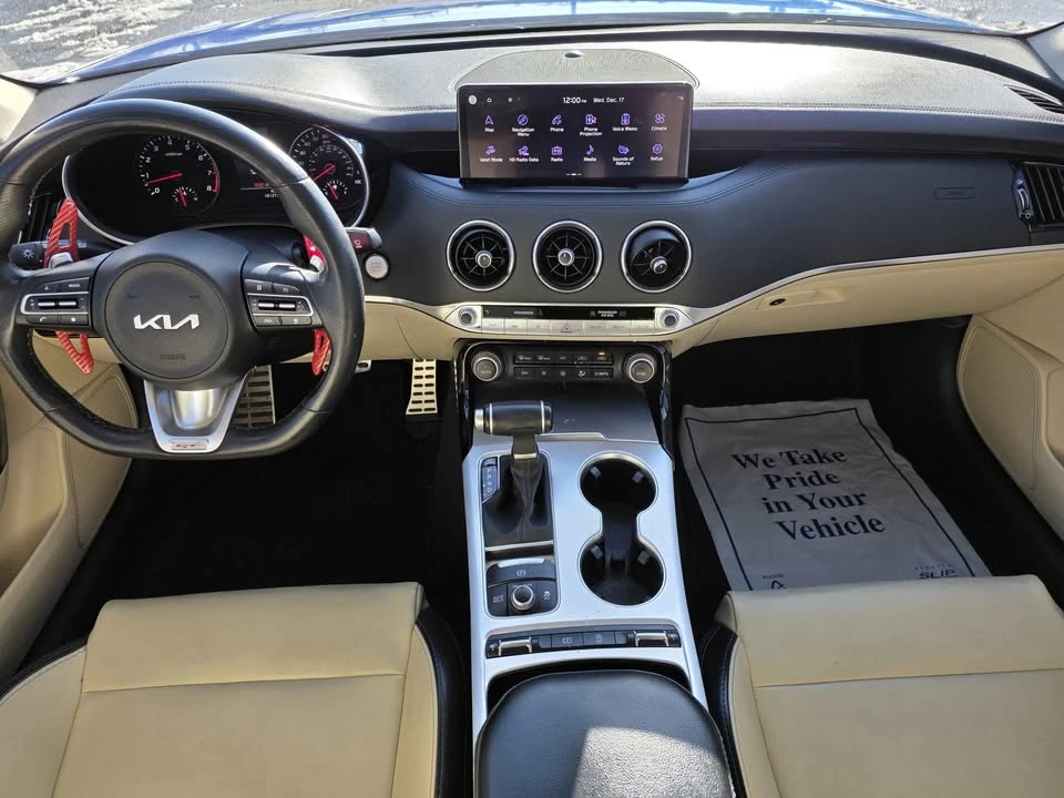 2022 Kia Stinger GT - Image 11 of 18