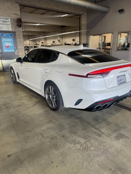 2022 Kia Stinger GT - Image 3 of 6